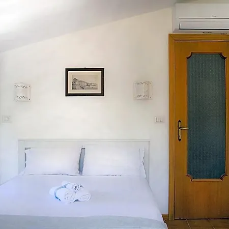 Nonna Maria, Tra Mare E Ulivi Hotel 3*